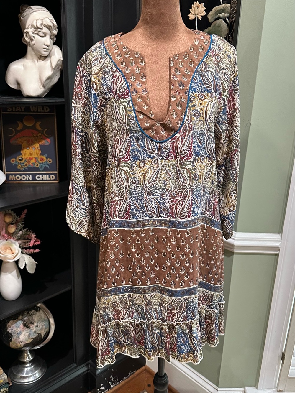 Tolani Silk Boho Floral Ruffle‑Hem Dress Size Small